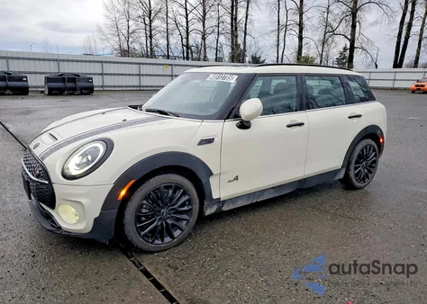 2022 Mini Cooper S Clubman All4 z USA, uszkodzony, nr VIN WMWXJ1C08N2P55953